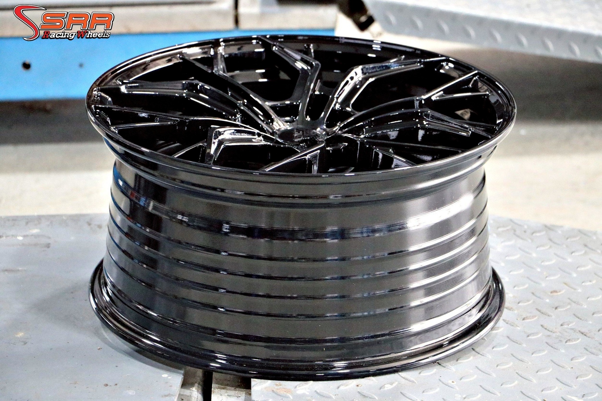 ล้อเบา FLOW FORMING ขอบ 18 5รู108 เข้ามาใหม่