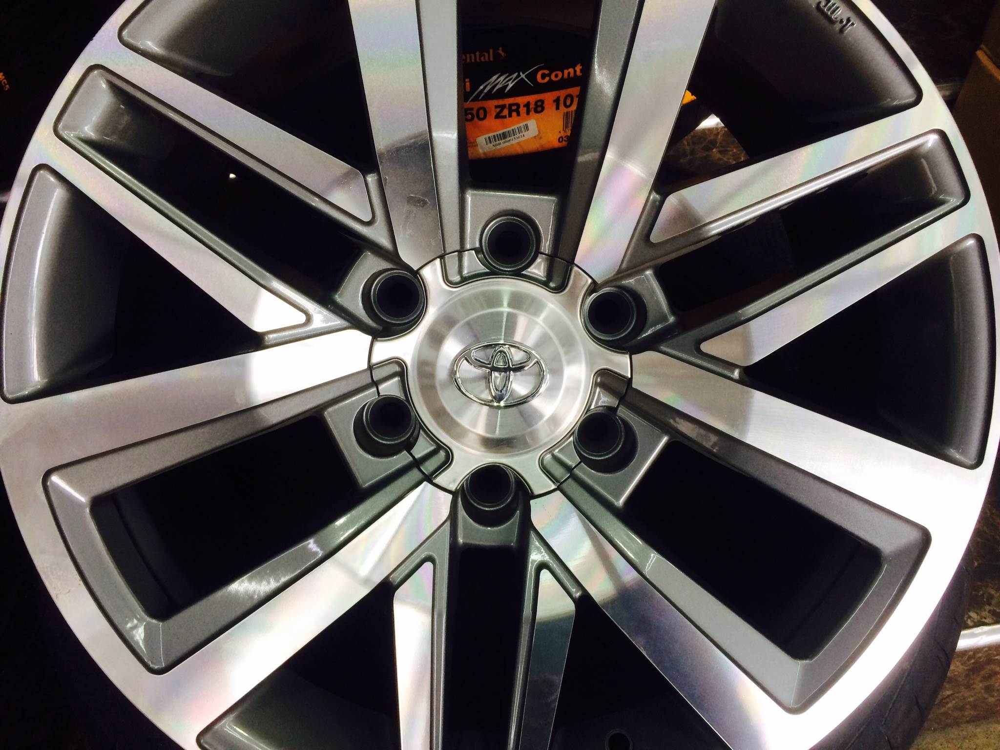 ล้อใหม่แกะกล่อง สำหรับ TOYOTA FORTUNER