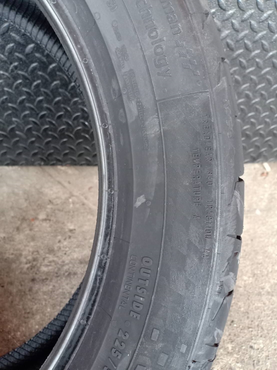 CONTINENTAL MC6 225/50-18 ปี19 ราคาถูก