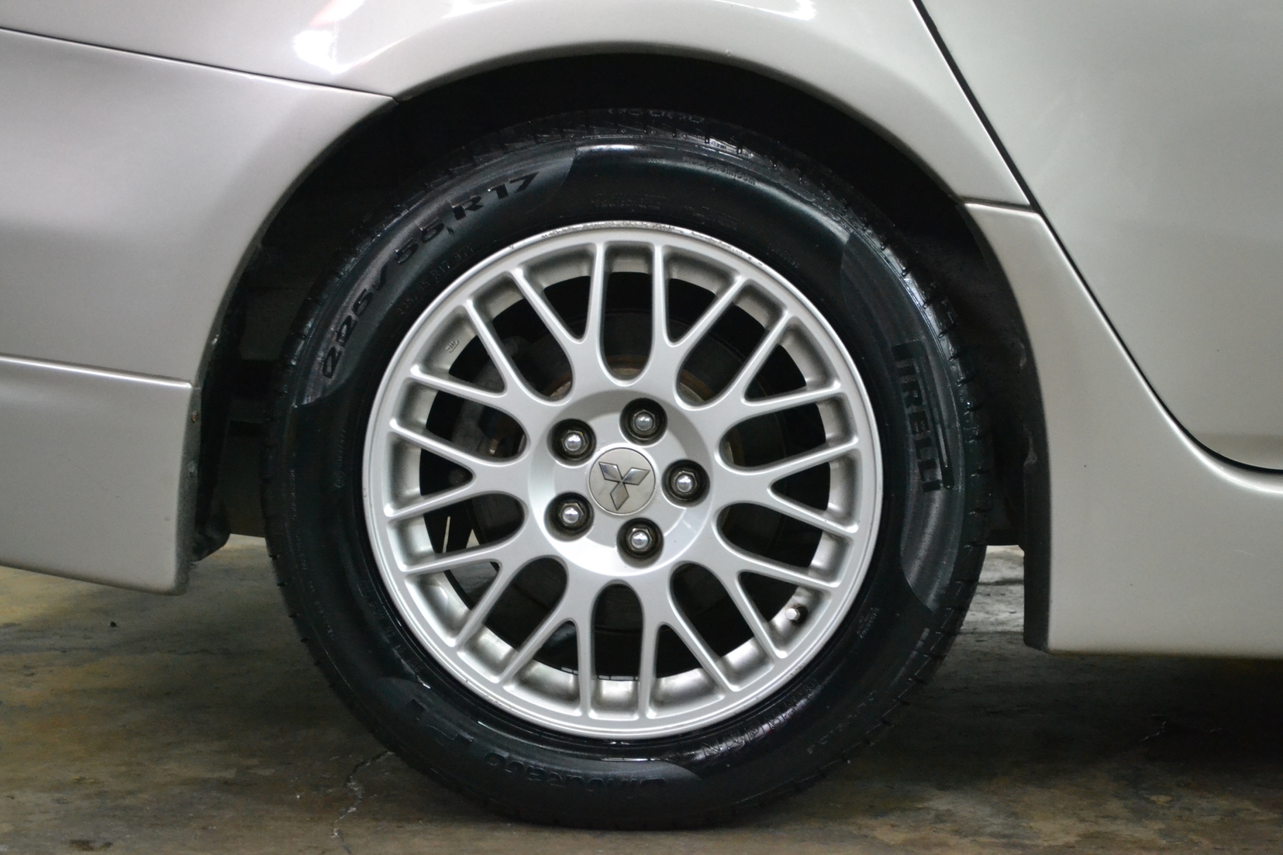 PIRELLI Cinturato P1 225/55R17 ซื้อ2แถม2 บริการติดตั้งฟรี