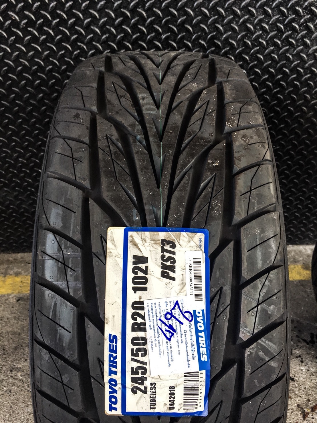 TOYO 245/50R20 PROXES ST3 ลดราคา 25%