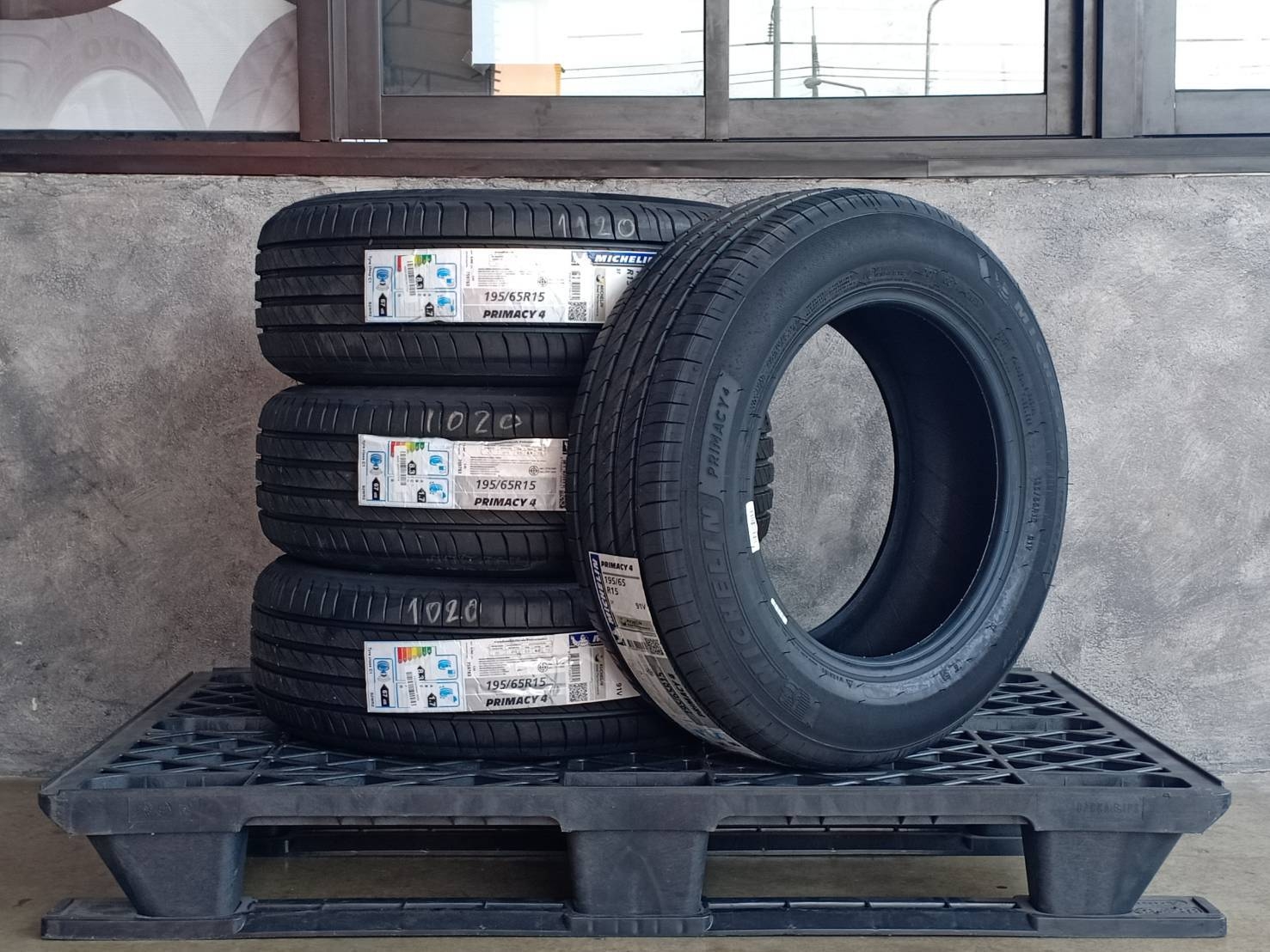 MICHELIN PRIMACY 4ST 195/65R15 ปี20