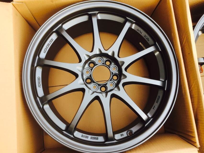 ล้อใหม่ CE28 ขอบ18 ชุด 9800 บาท ปกติ24000