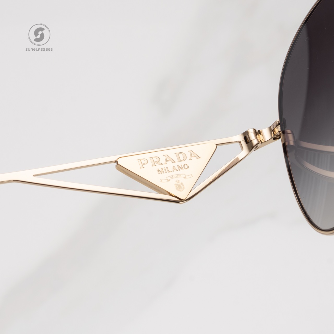 PRADA PR73ZS ZVN5D1 Pale Gold Gradient