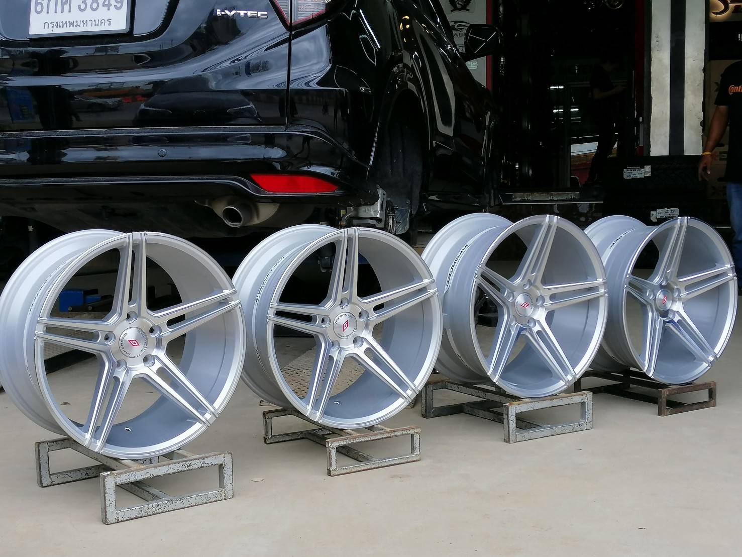 ล้อแท้ INFORGED IFG5 ขอบ18 ราคาถูก