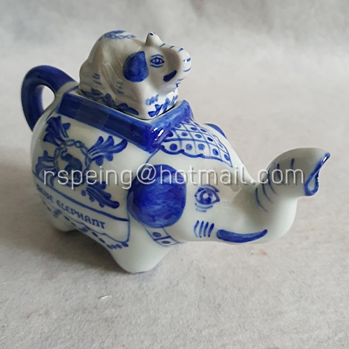 กาน้ำชาเซรามิก Blue Elephant พร้อมกล่องผ้าไหม Global Mobile Broadband Forum