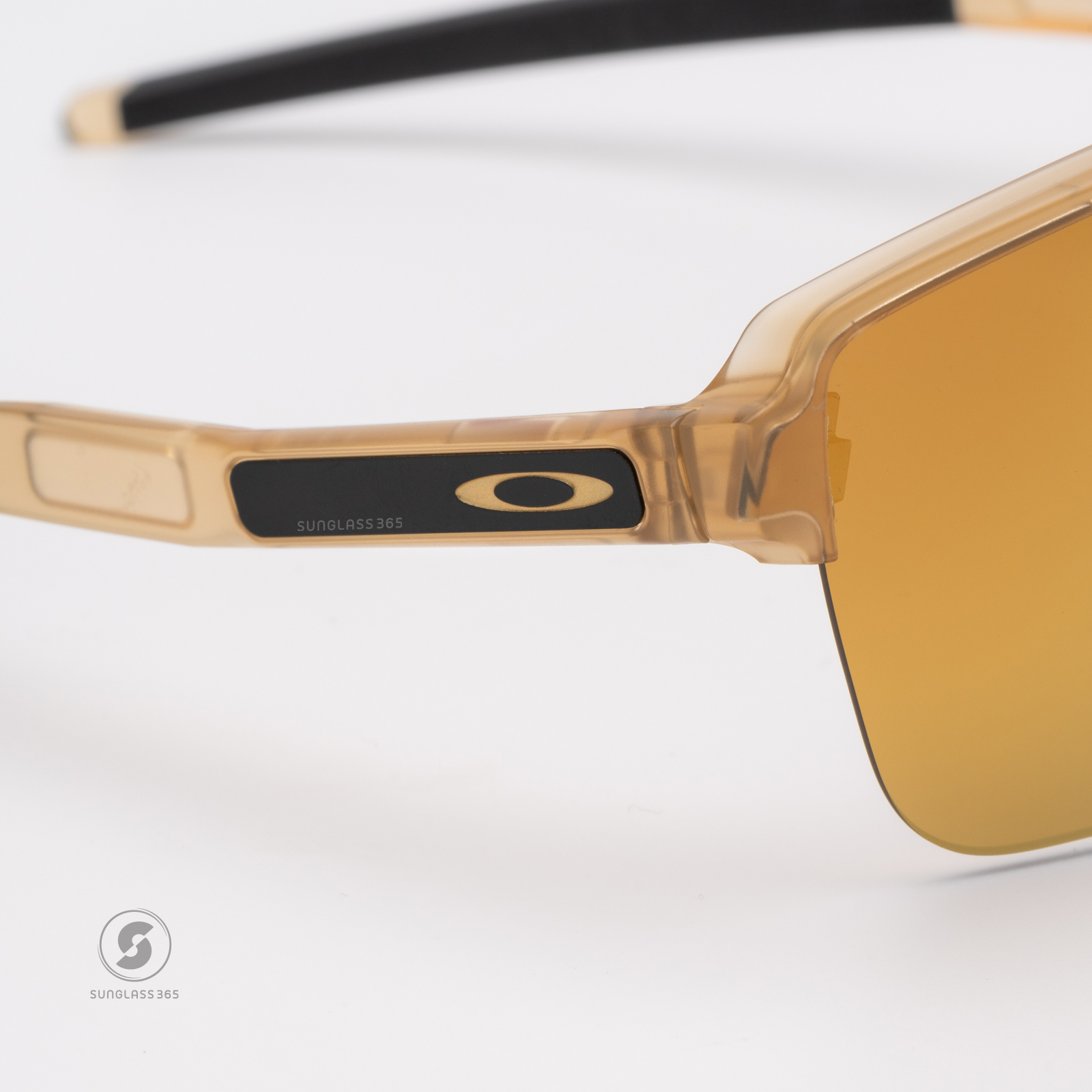 Oakley Corridor SQ OO9415-04 Matte Transparent Light Curry Prizm 24K