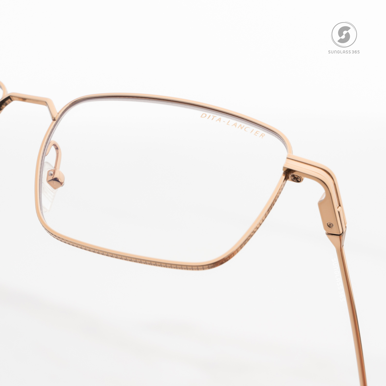 แว่นสายตา DITA LANCIER DLX124 A 01 with Blue Control Lens