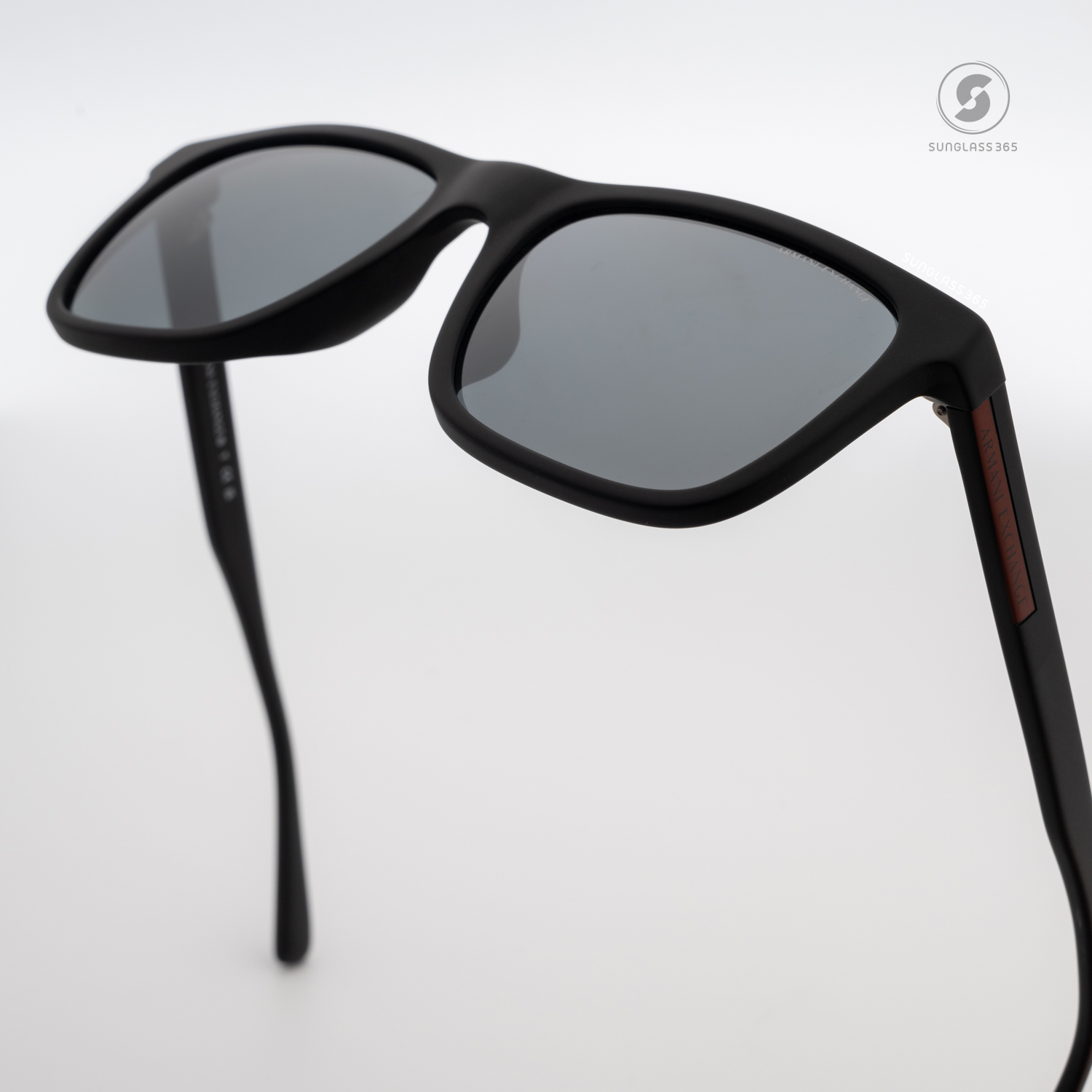 แว่นกันแดด Armani Exchange AX4080SF 80786G