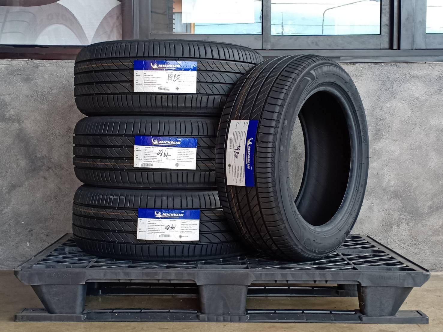 MICHELIN 215/55R17 PRIMACY 3ST94V MADE IN THAILAND