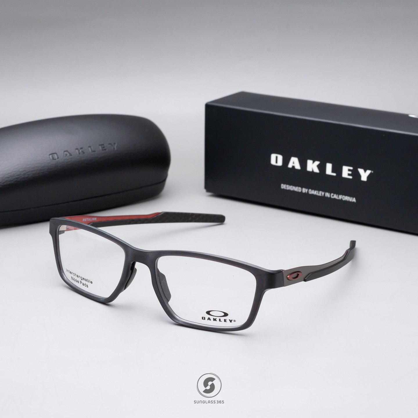 Oakley Metalink OX8153-05 Satin Grey Smoke
