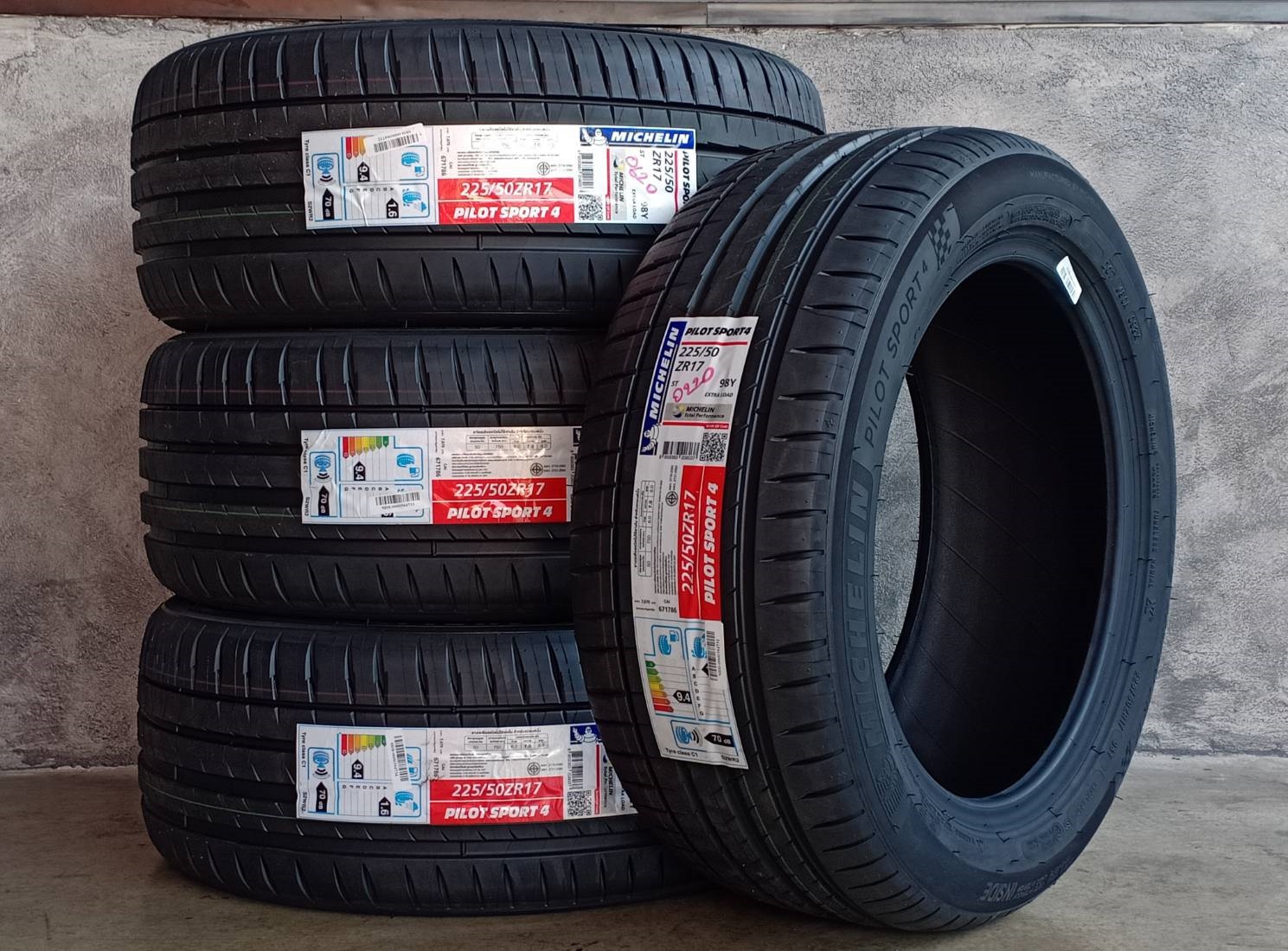 MICHELIN 225/50ZR17 PILOT SPORT 4ST 98Y MADE IN THAILAND