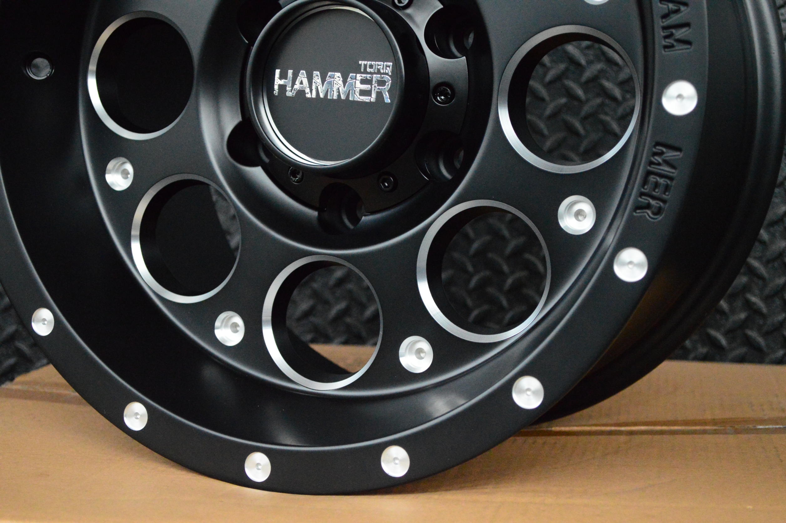 HAMMER HM4 ขอบ16นิ้ว วงละ 3,500.-