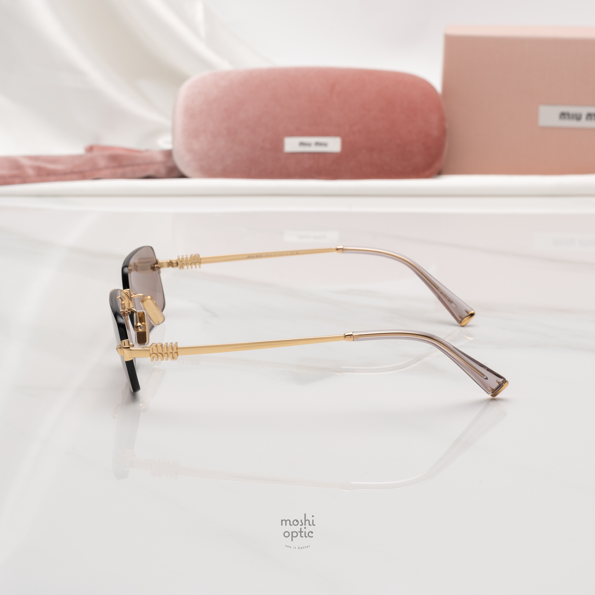 แว่นกันแดด Miu Miu MUB50S 5AK20I