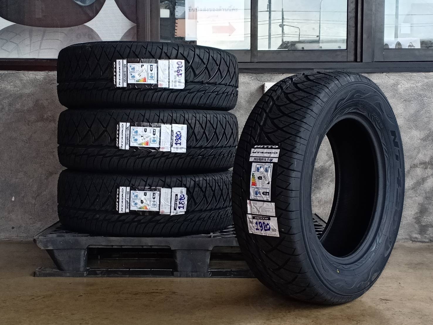 NITTO 265/60R18 NT 420SD 110V MADE IN MALAYSIA
