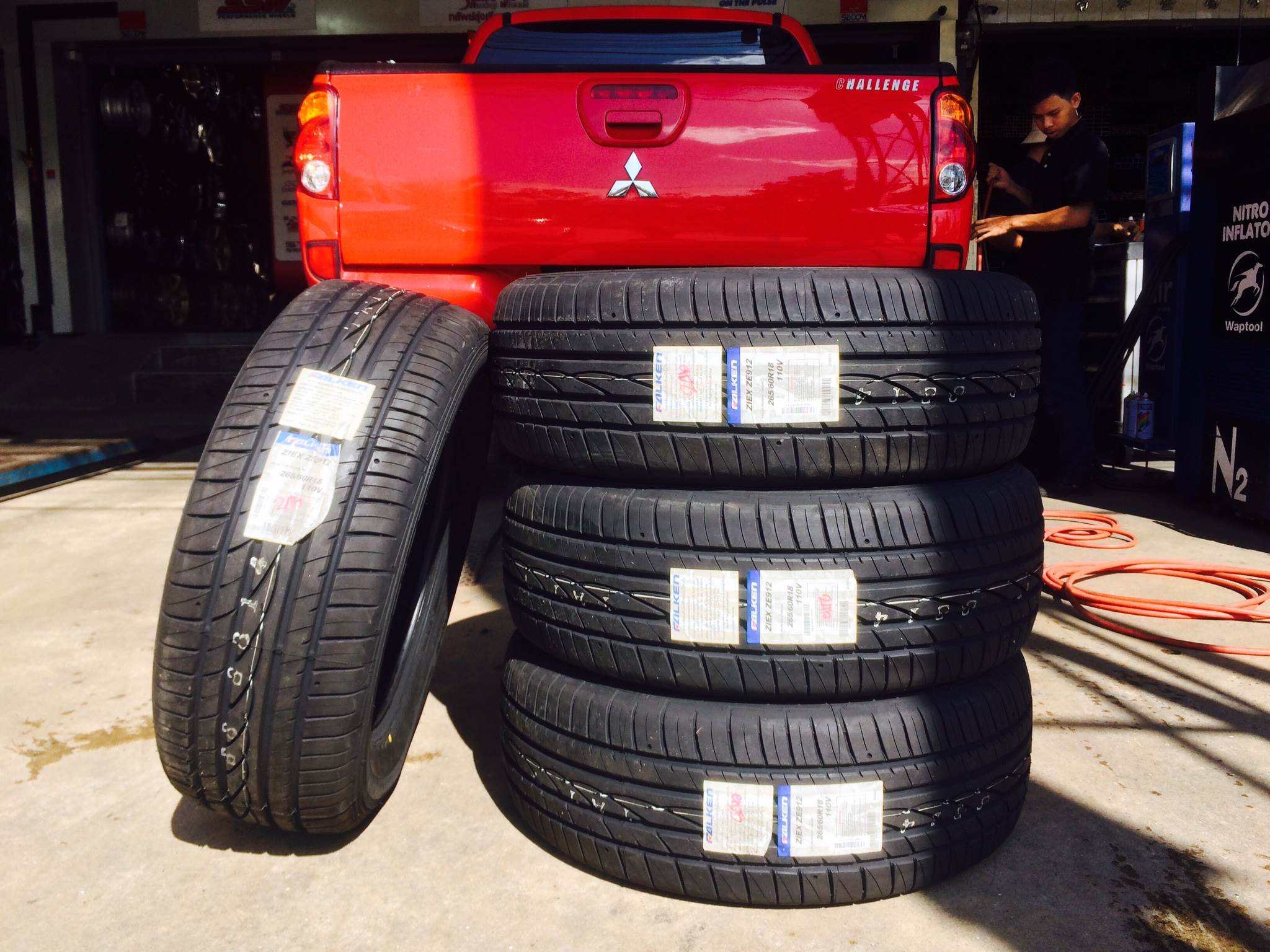 FALKEN ZE912 265/60-18 ปี17 ลดราคา