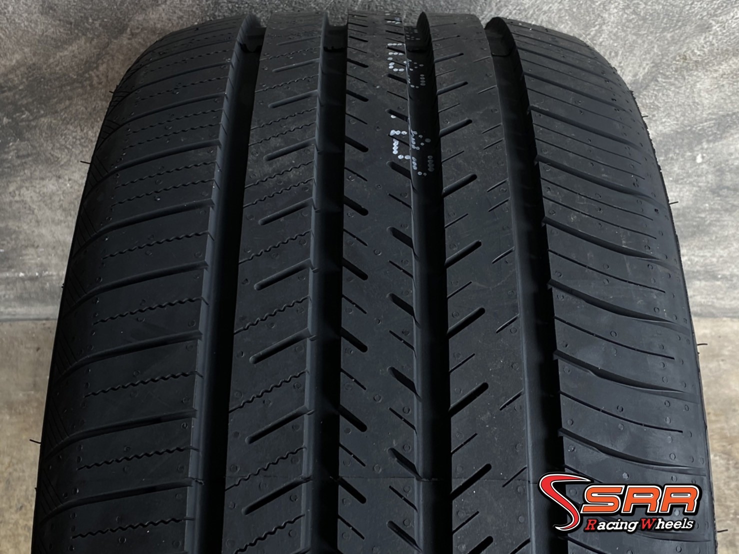 ATLAS 255/35R19 FORCE UHP ปี2021 ราคาถูก