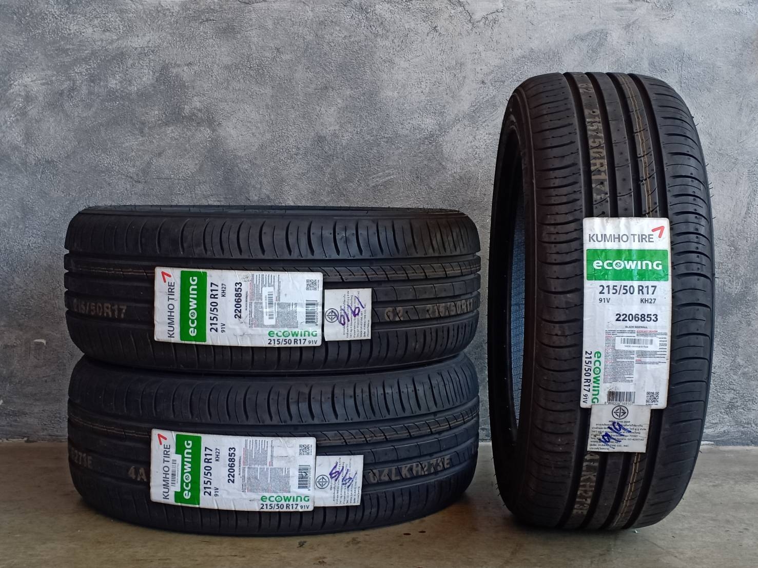 KUMHO 215/50R17 ECOWING KH27 91V MADE IN VIETNAM