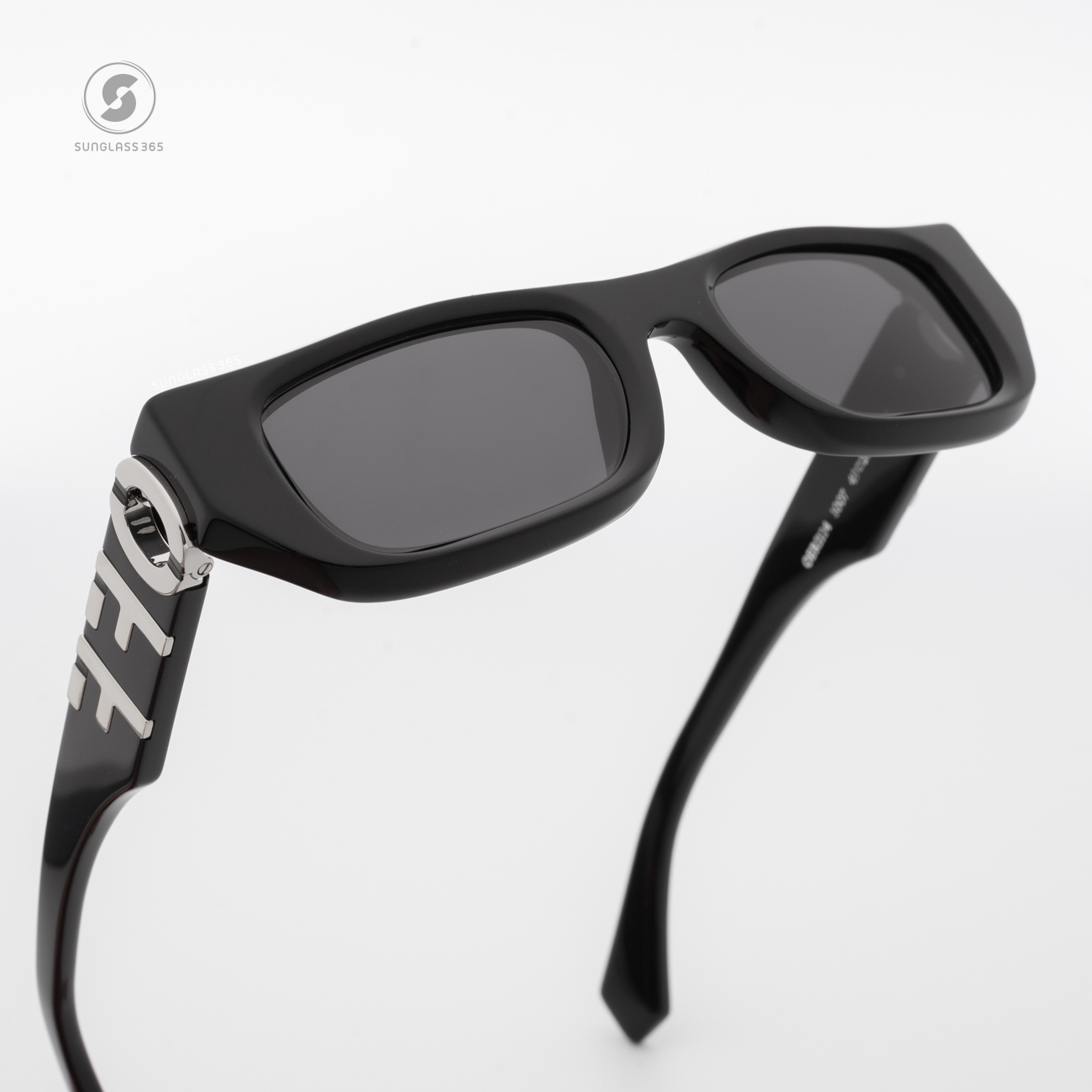 แว่นกันแดด Off-White OERI124 1007