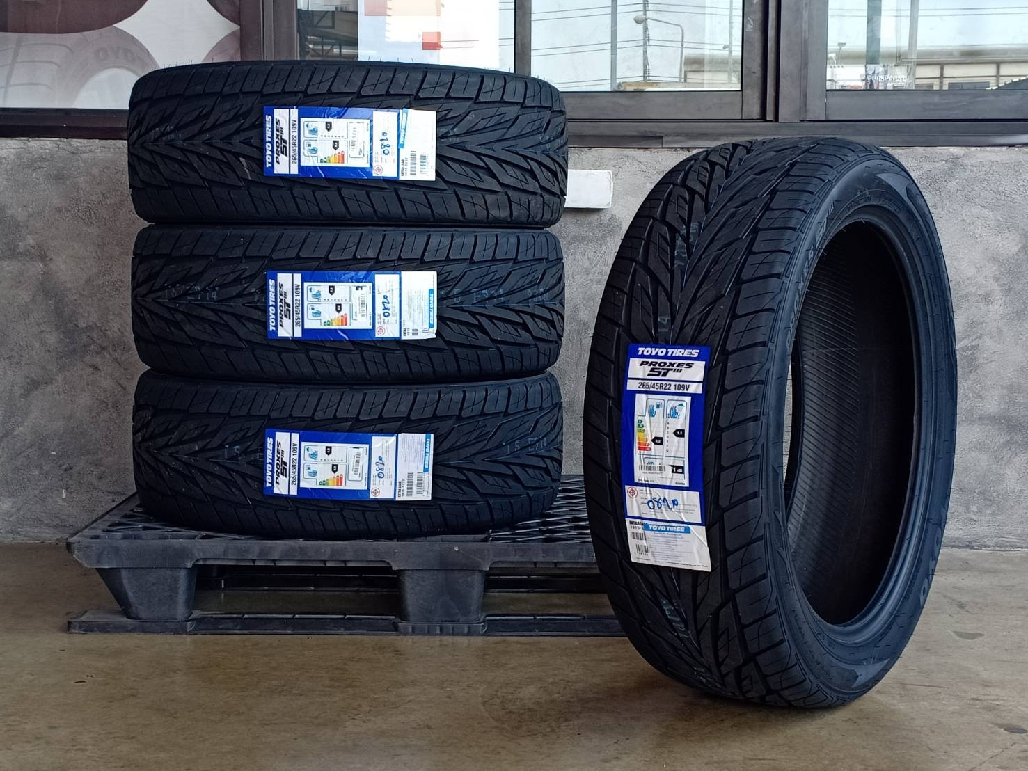 TOYO PROXES ST3 265/45R22 ปี20 ยางญี่ปุ่น