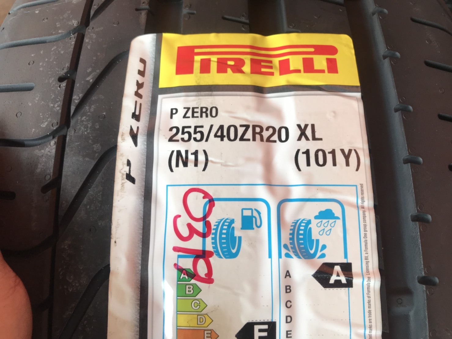 PIRELLI PZERO 255/40ZR20 ราคาส่ง