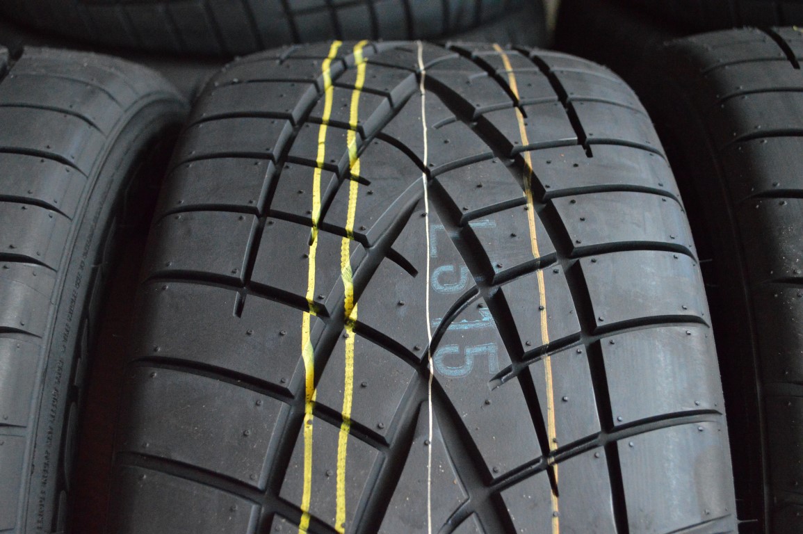 TOYO R1R 205/50-15 เส้น 3850 ปกติ 5000