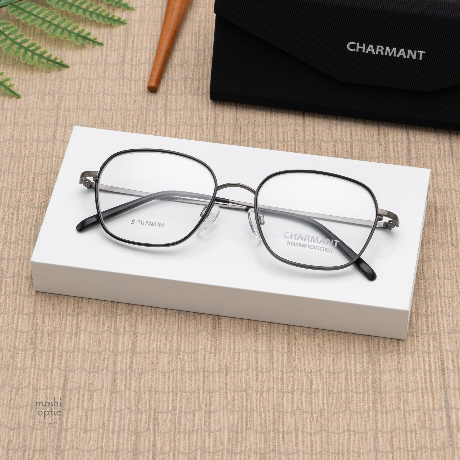 แว่นสายตา Charmant CH29112 BK