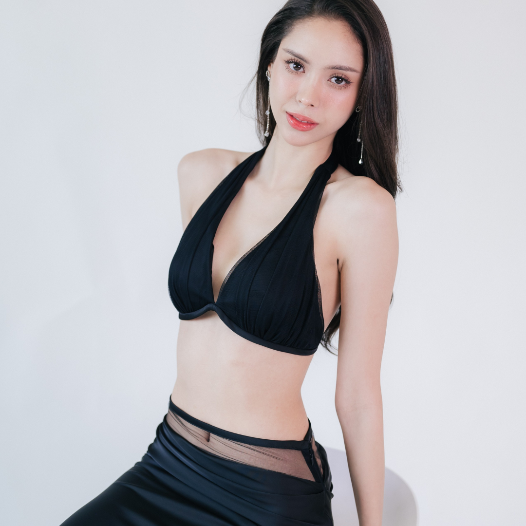 Lism S-066 The Curve Halter Top เสื้อครอปสุดหรู