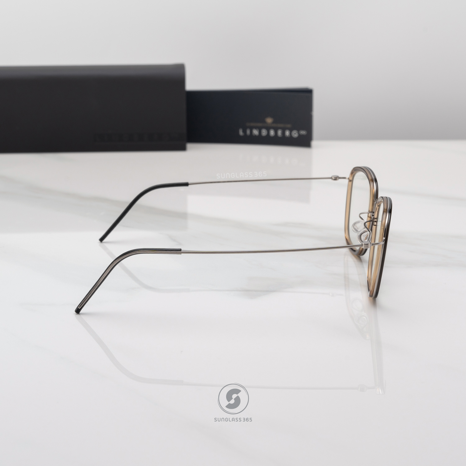 แว่นสายตา Lindberg Thintanium 018 14B9T 5801 T850 P19