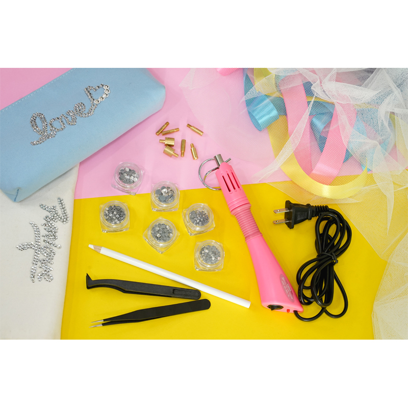 ชุดด้ามติดเพชรแวววาว Diamond Hotfix สร้างผลงานวิบวับ ง่ายๆด้วยตัวเอง