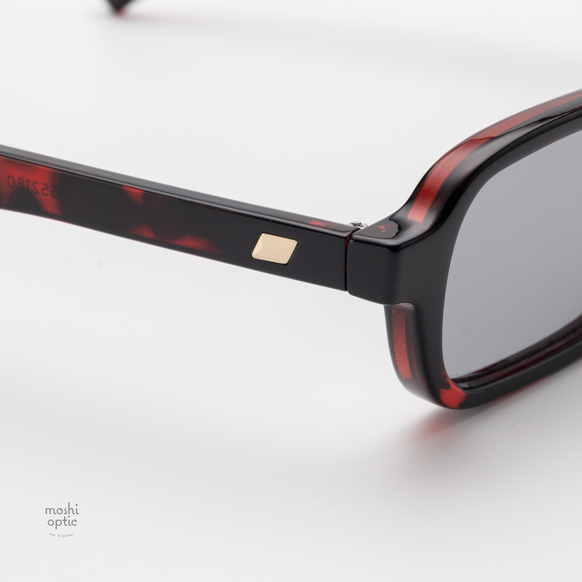 แว่นกันแดด Le Specs LSP2552180 PILFERER Cherry Tort