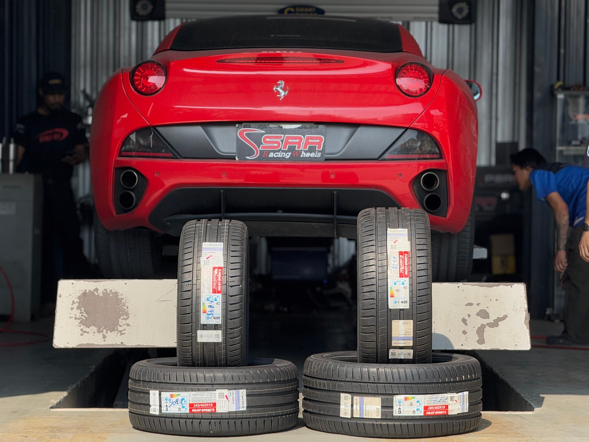 MICHELIN Pilot Sport 5 สำหรับ Ferrari Californi