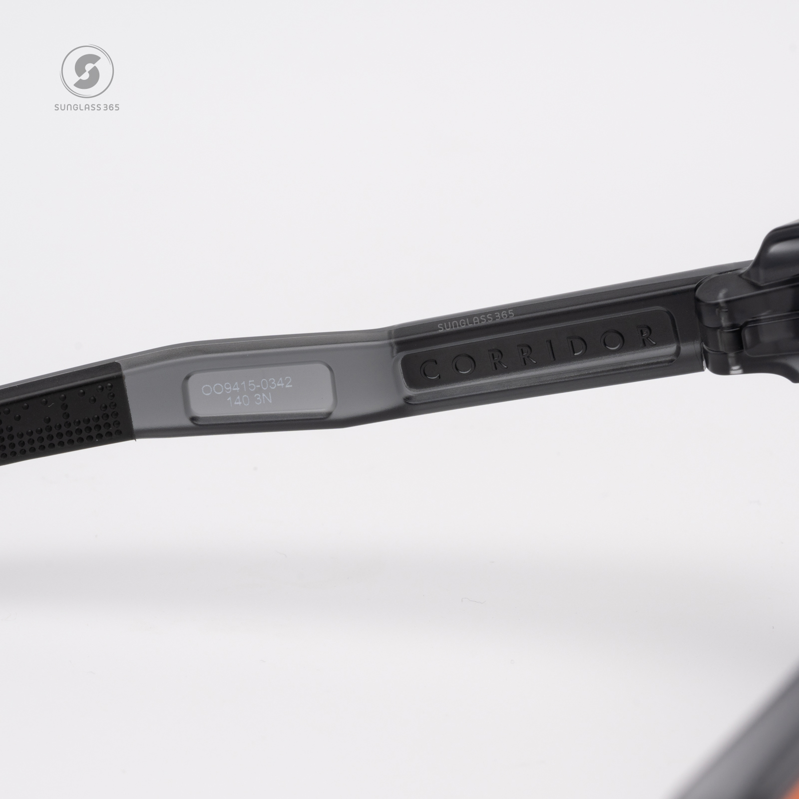 Oakley Corridor SQ OO9415-03 Matte Grey Smoke Prizm Road