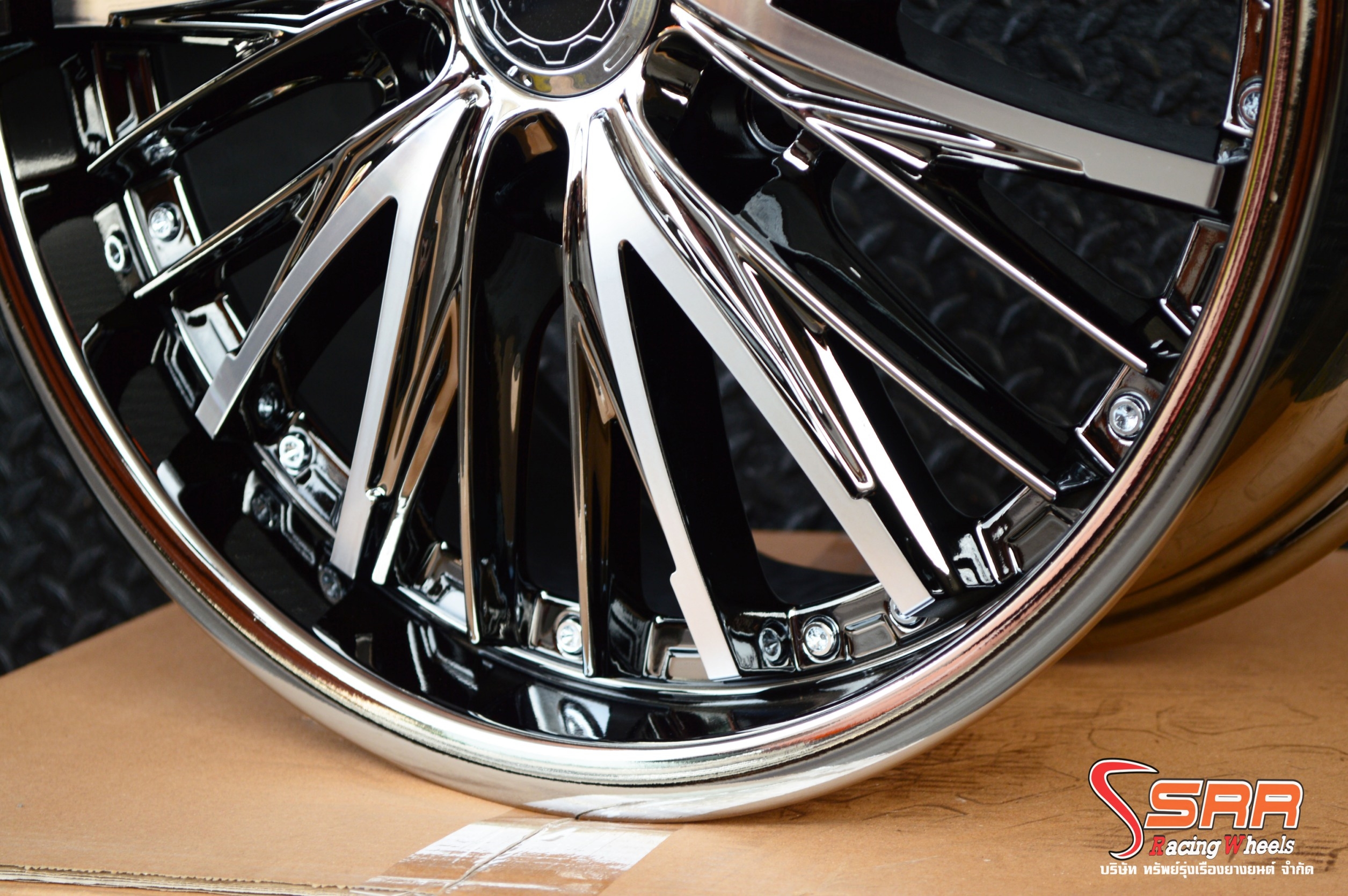 ล้อใหม่ สำหรับ HYUNDAI H1 ขอบ18 ใส่ตรงรุ่น ไม่มีล้น