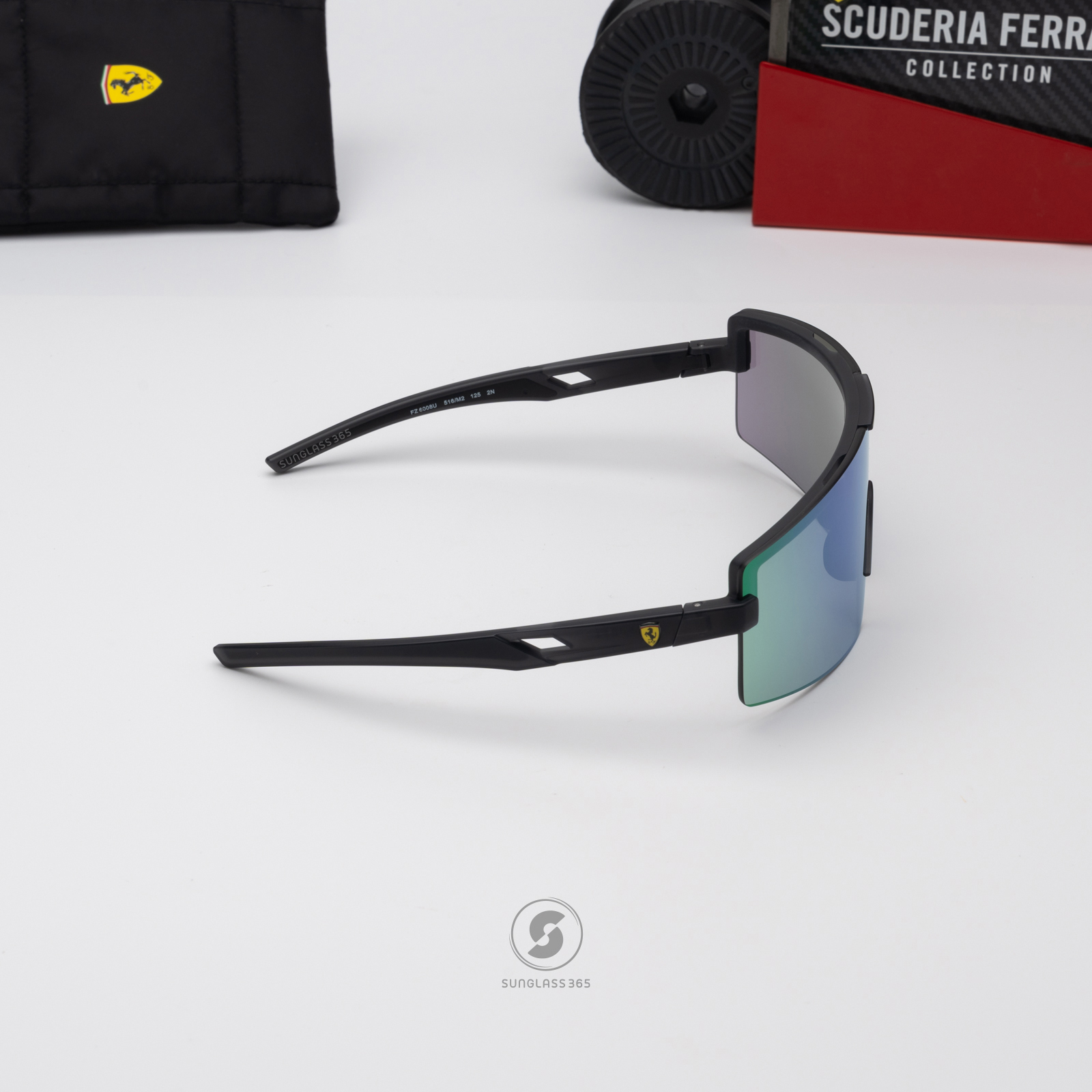 แว่นกันแดด Scuderia Ferrari FZ6008U 516/M2