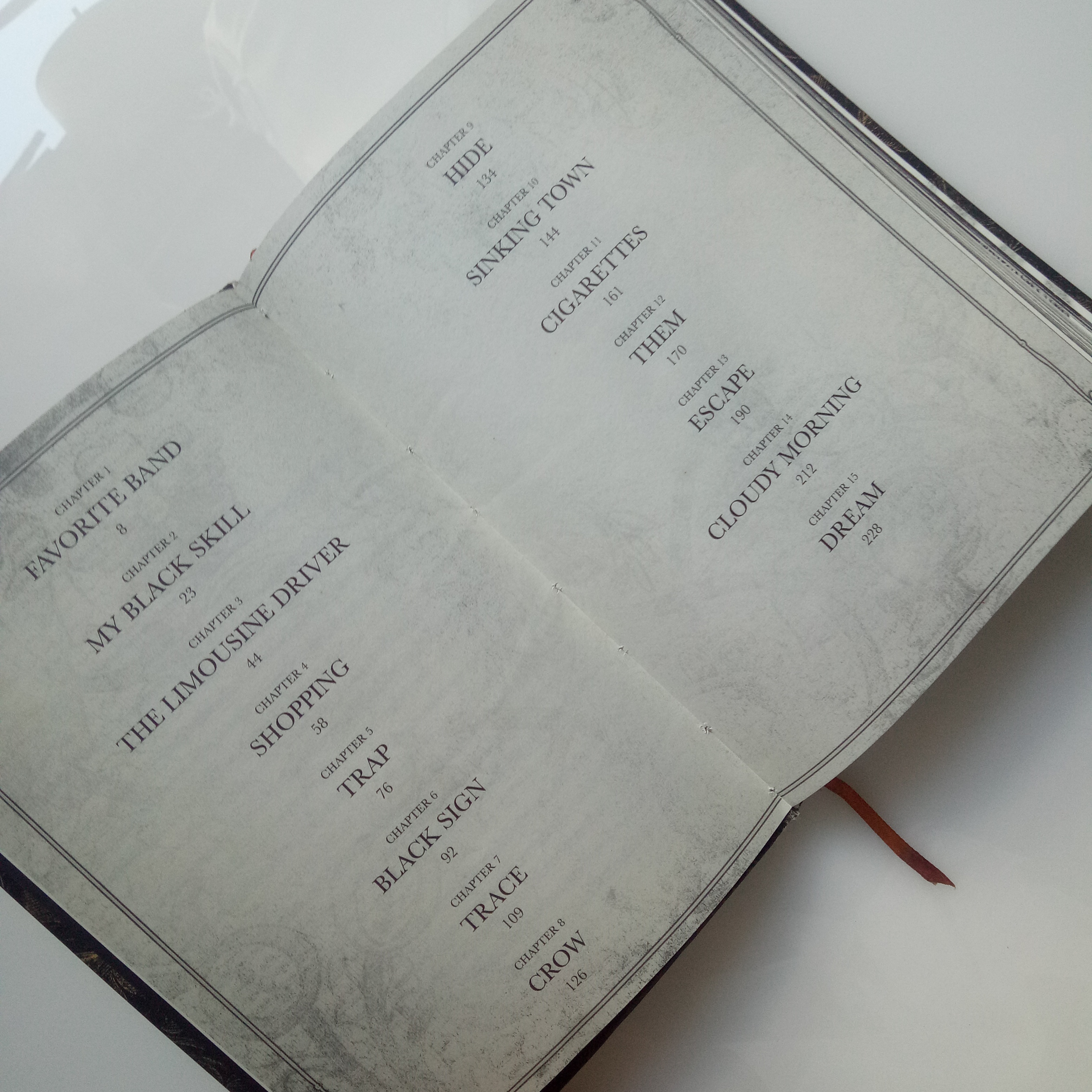 ถั่วงอกและหัวไฟในฤดูกาลสีดำ