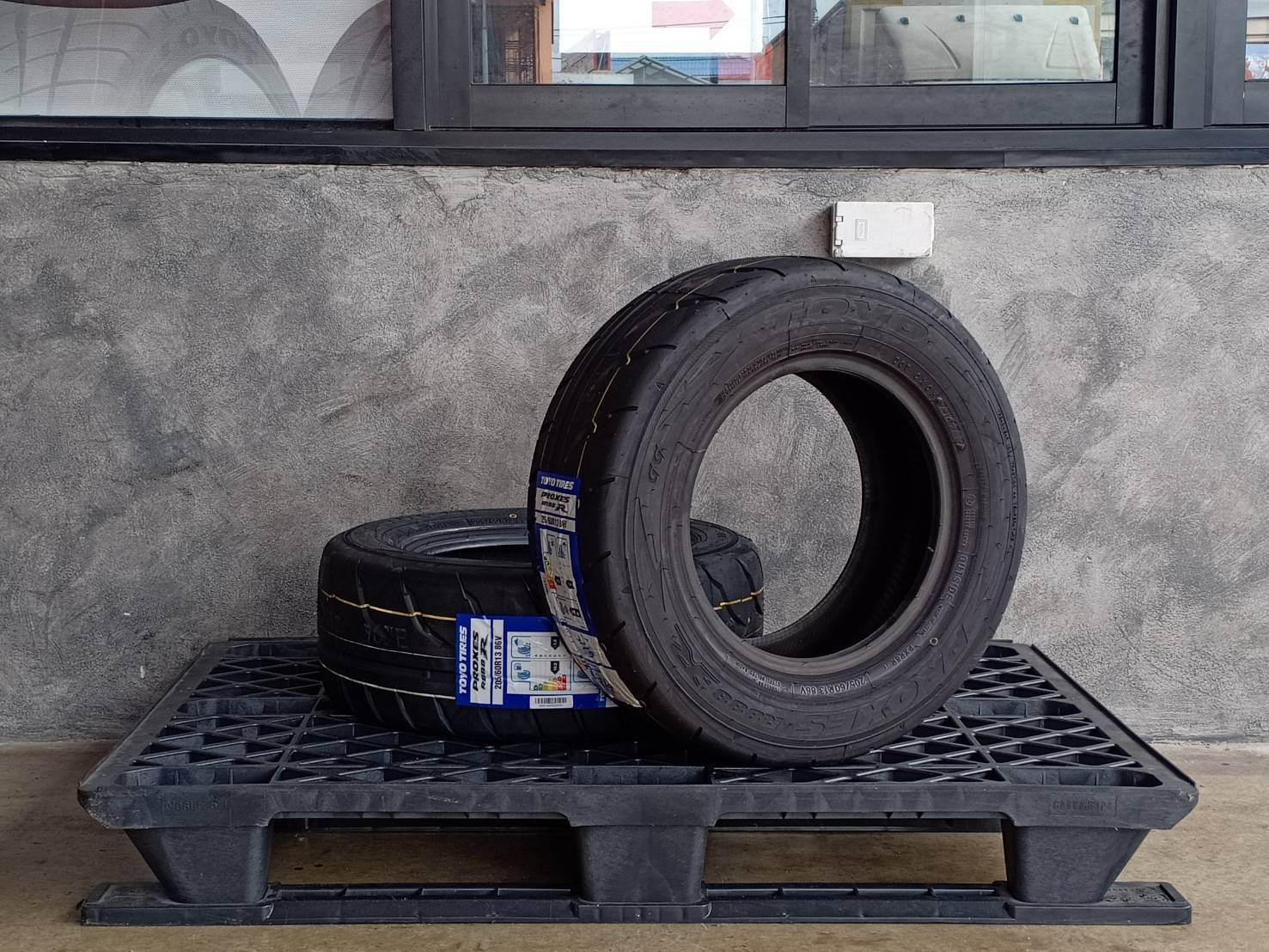 TOYO 205/60R13 PROXES R888R 86V MADE IN JAPAN