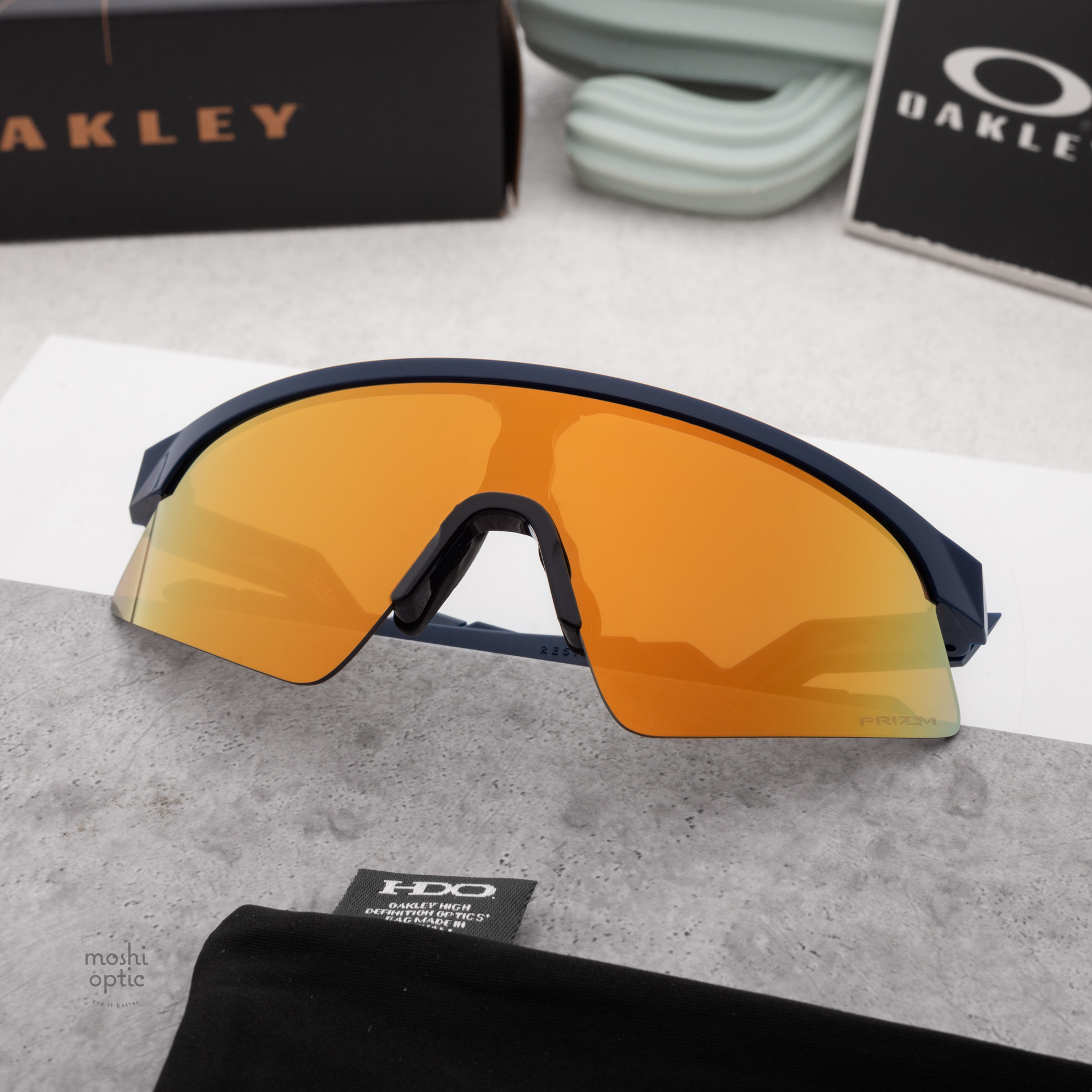 Oakley Resistor Sweep OJ9015-05 Polished Abyss