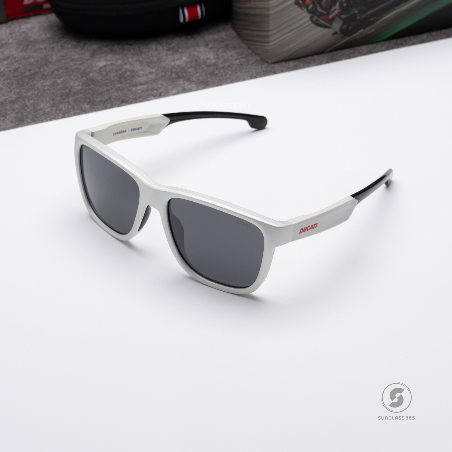 แว่นกันแดด Carrera Carduc 003S 6HTIR