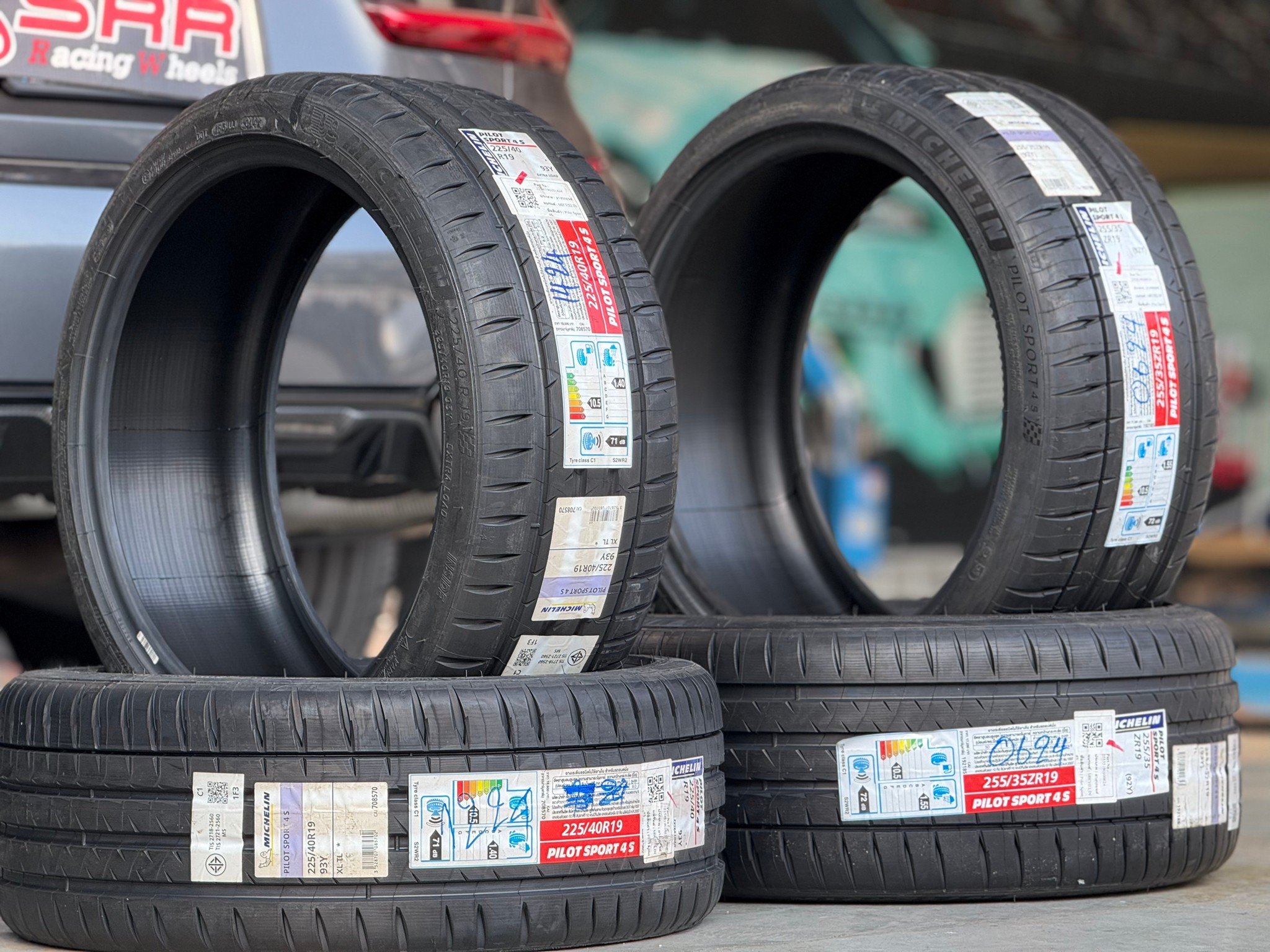 MICHELIN Pilot Sport 4S 225/40R19 - 255/35R19 ปี24