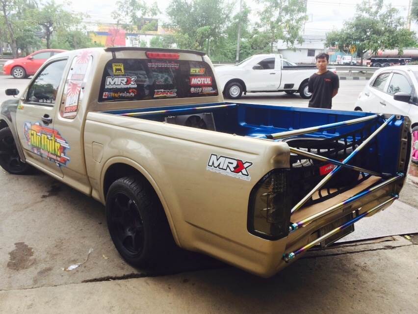 ยางใหม่ FEDRAL 595 RDR 255/40-17 เส้น 3000 บาท ปกติ 6500 บาท