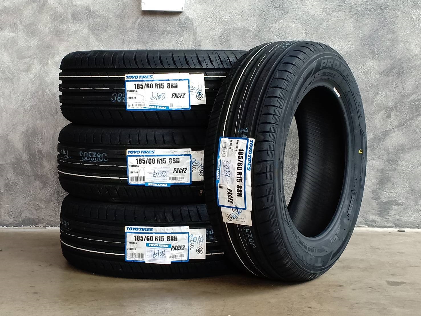 TOYO CF2 185/60-15 ปี19 ลดราคา