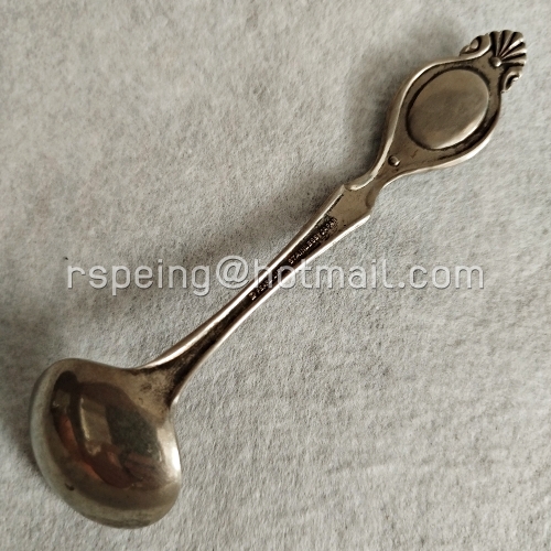 ช้อนคัปปิ้งสแตนเลส ปลายด้ามช้อนเป็นเซรามิกลายดอกไม้