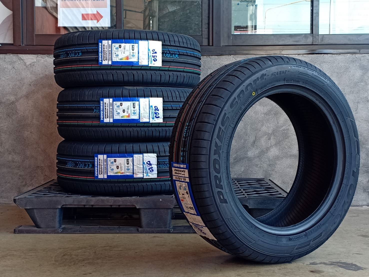 TOYO 235/55R18 PROXES SPORT SUV 100V MADE IN JAPAN