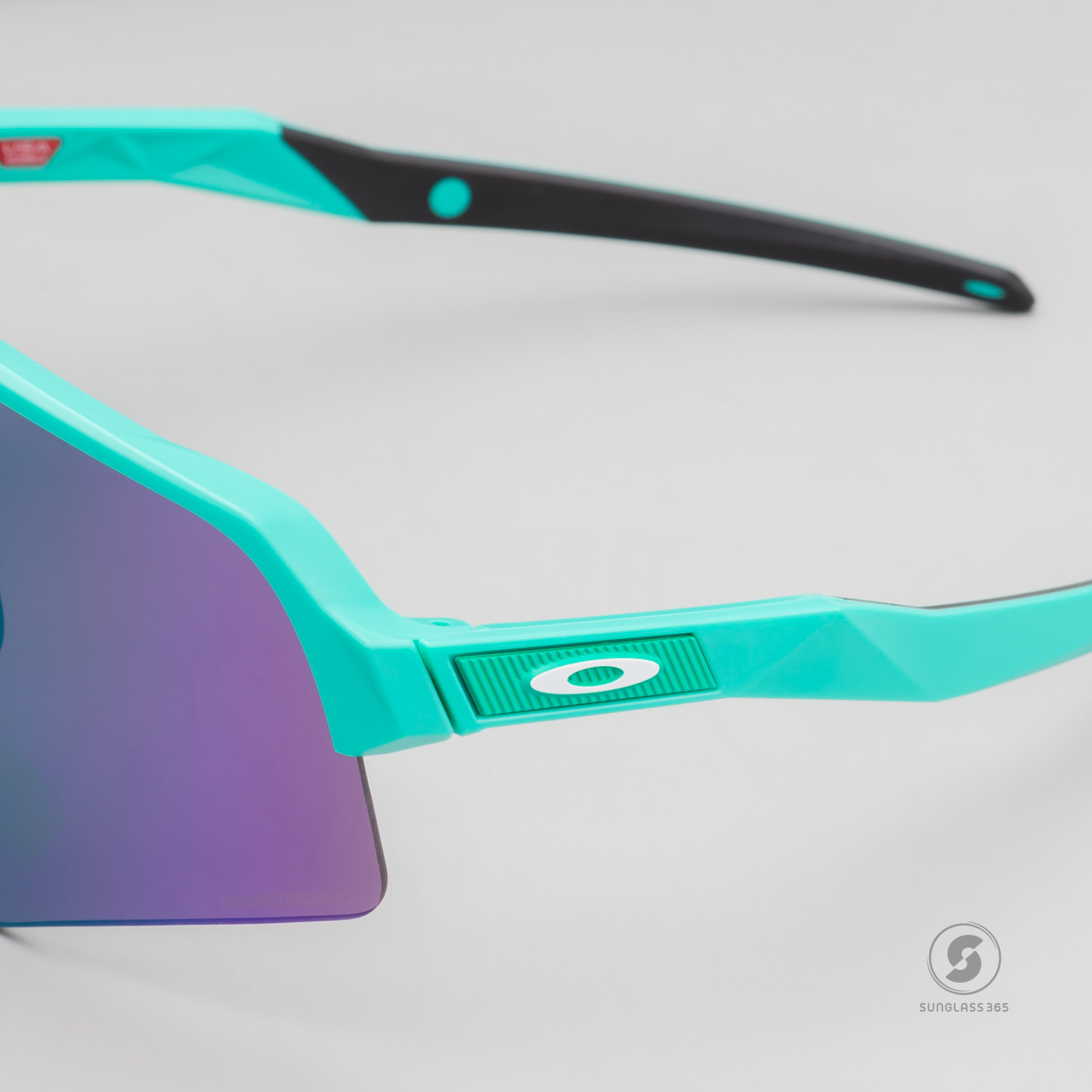 OAKLEY OO9465-11 Sutro Lite Sweep Matte Celeste
