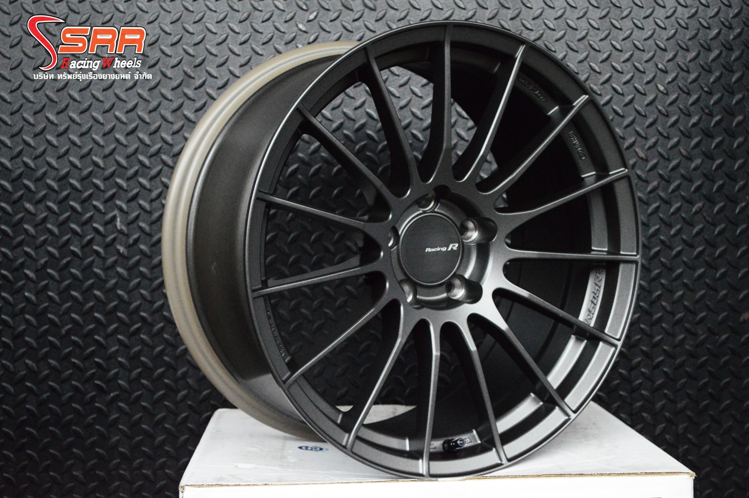 ล้อแท้ ENKEI RS05RR ขอบ18 ลดราคา