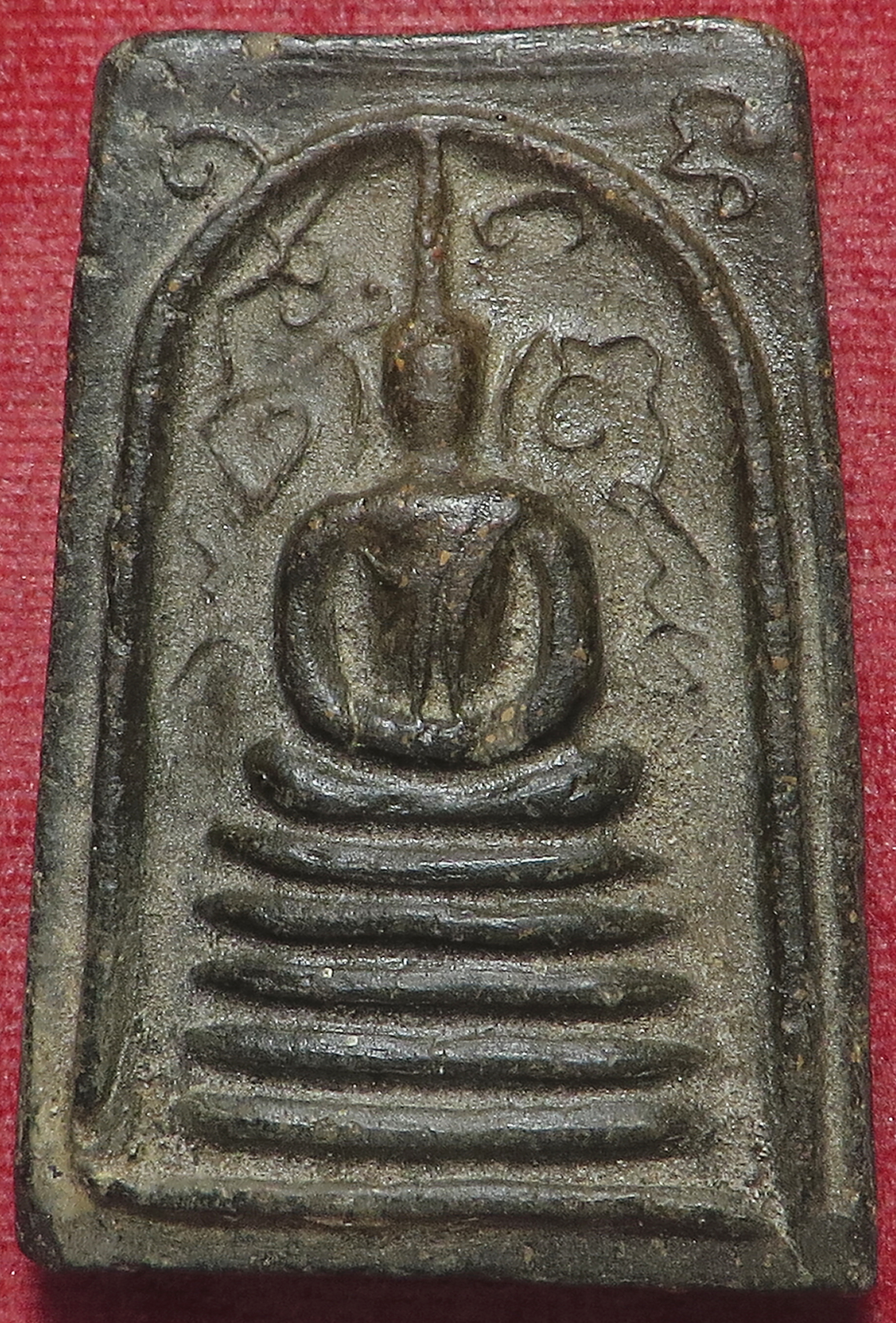 1621 (1) พระสมเด็จ กรุวัดขวิด (วัดแสงสิริธรรม) จังหวัดนนทบุรี เนื้อผงว่าน