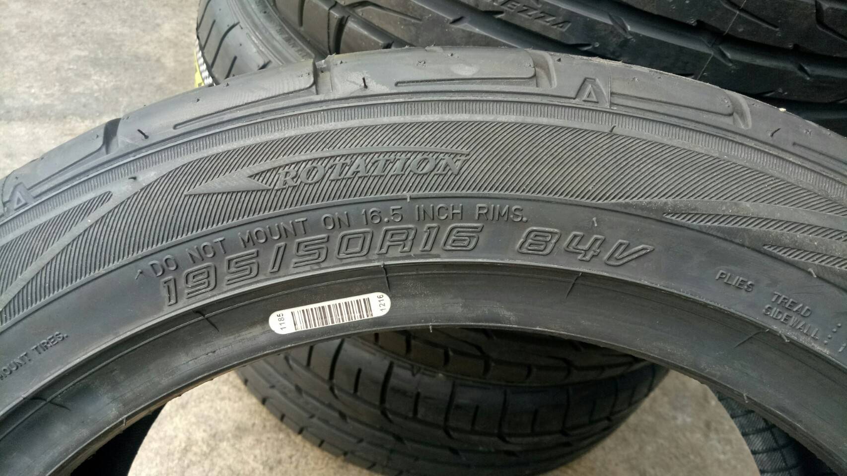 DUNLOP DZ102 195/50-16 ซื้อ2แถม2