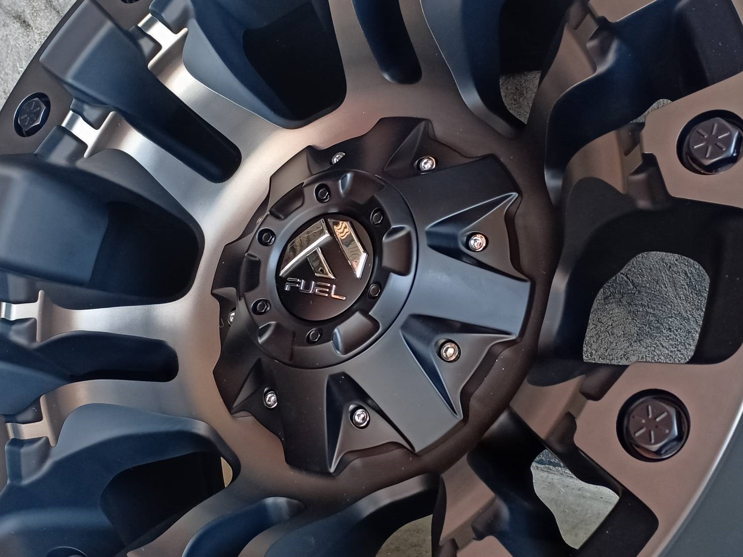 ล้อใหม่ FUEL-VAPOR ขอบ 17X9 6X135/6X139.7 ET+1