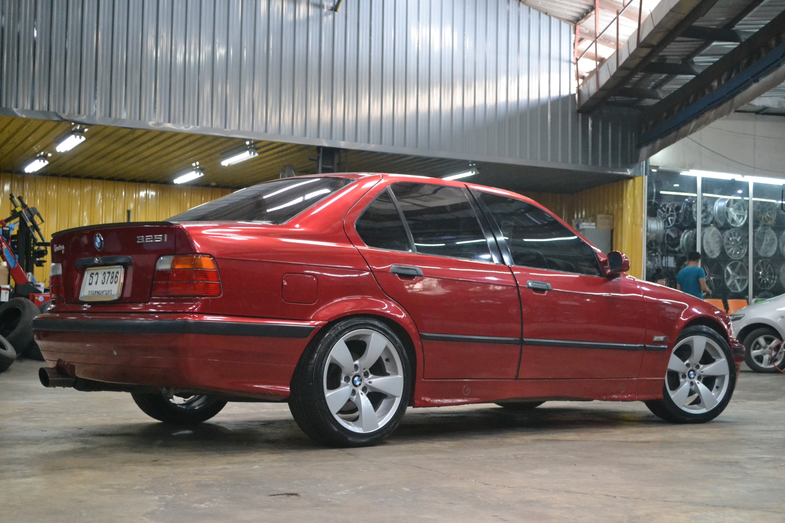 FALKEN ZE914 215/45R17 ซื้อ2แถม2